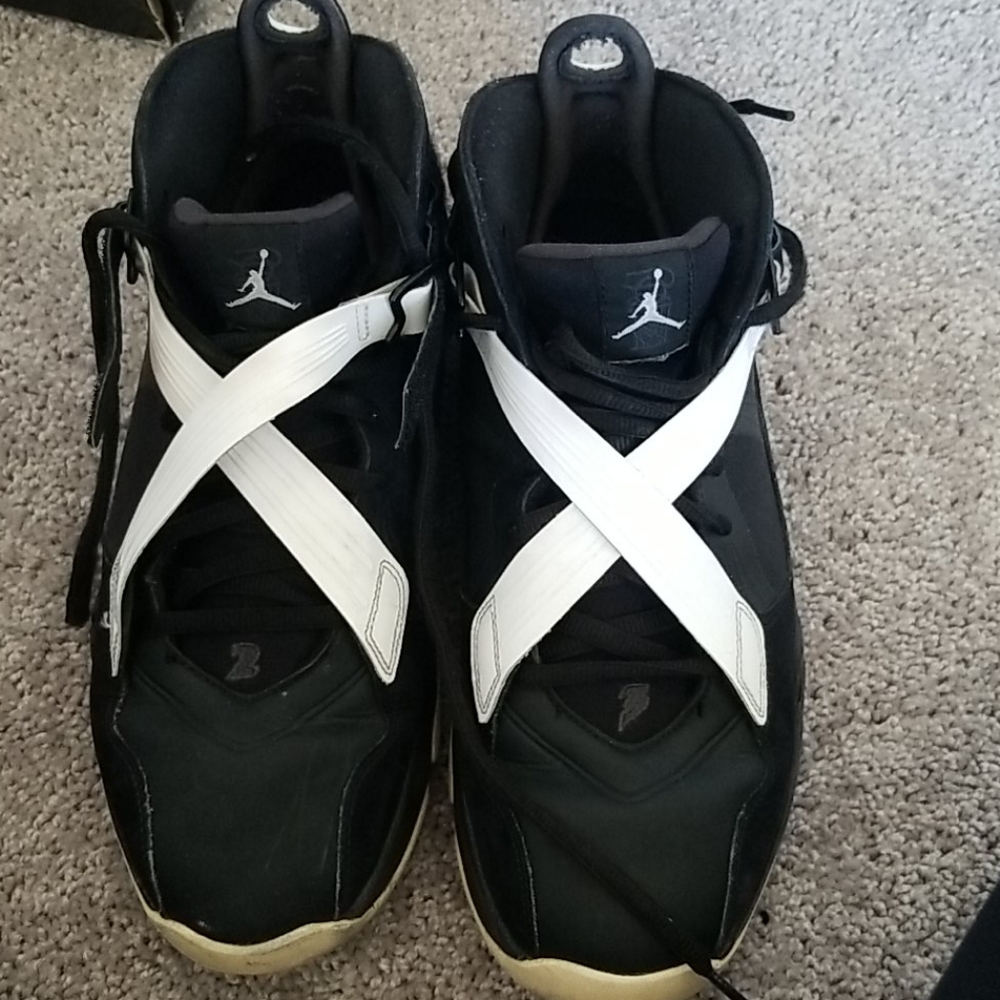 Rare Air Jordan 8.0 'Dark Charcoal' basketball